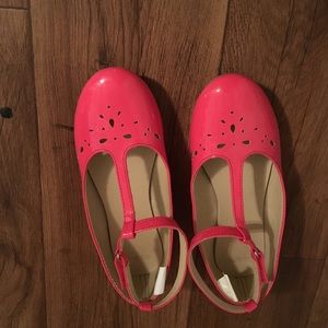 Hot pink dress shoes